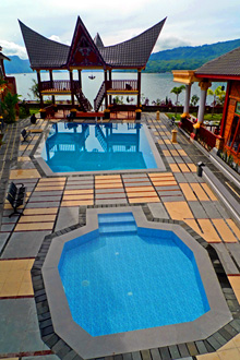 samosir villa resort pool